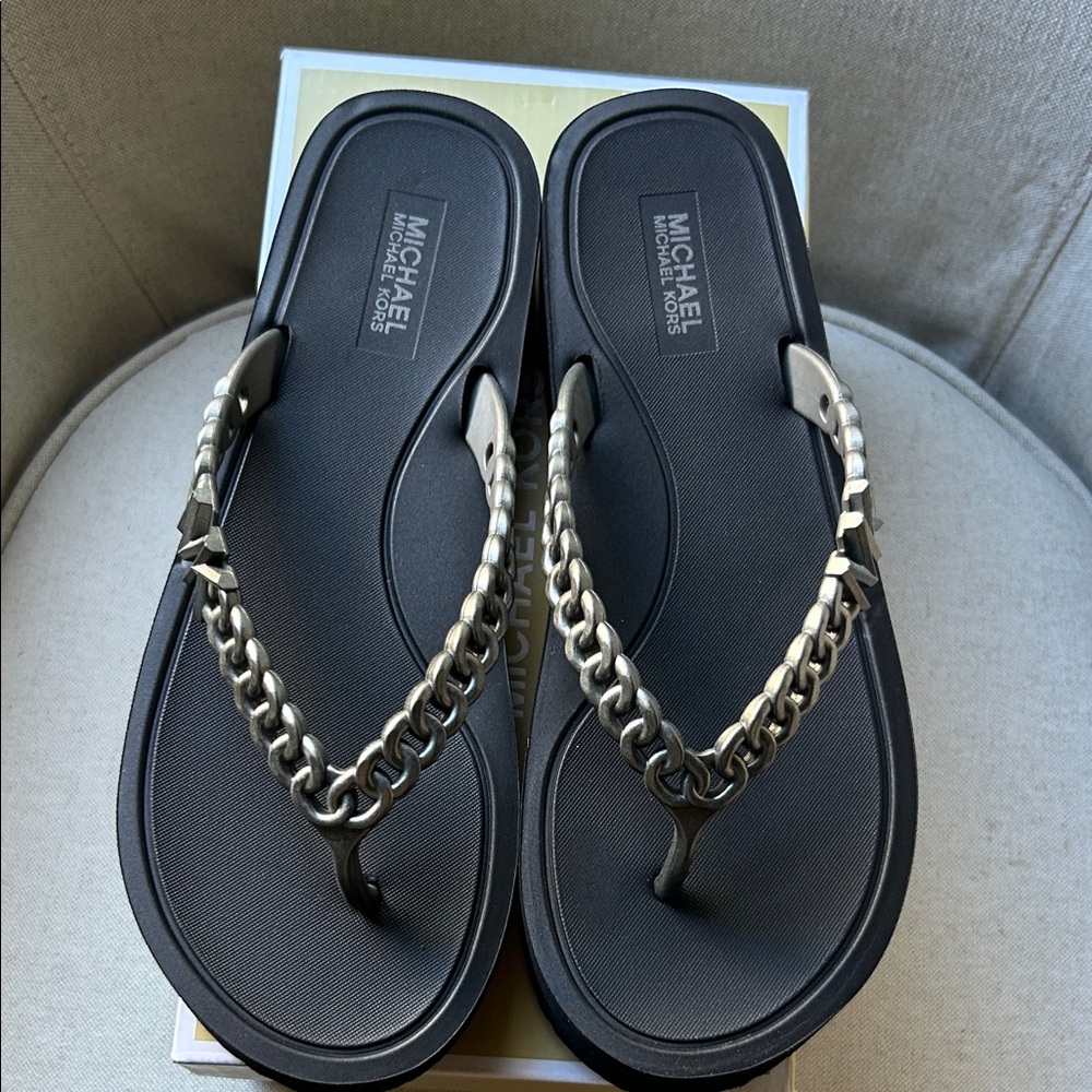 Michael Kors Anthracite Zaza Flip Flops black 8M